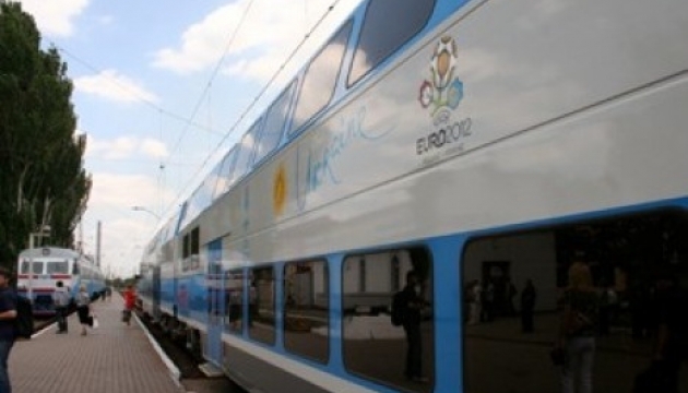 Укрзалізниця призначила нові швидкісні поїзди у Крим