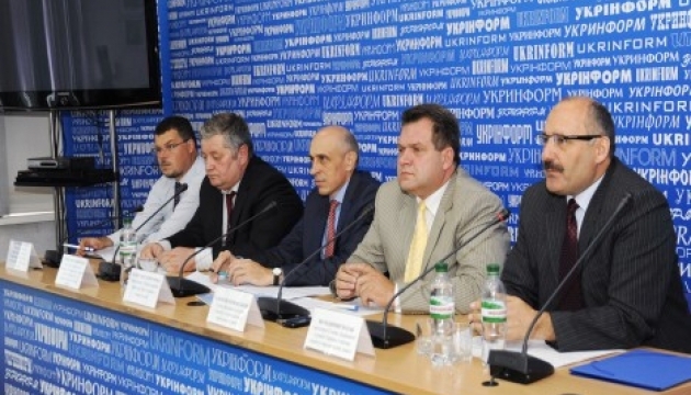 Прес-конференція: 