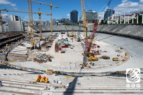 Реконструкція НСК Олімпійський. 2010 рік НСК Олімпійський: 90 років історії. Фоторепортаж