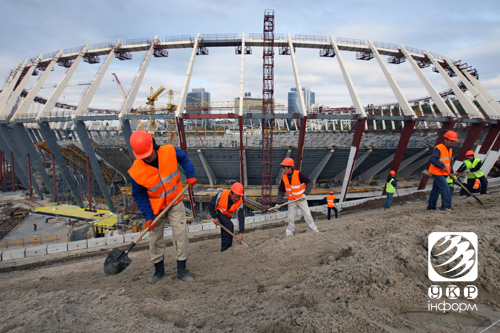 Реконструкція НСК Олімпійський. 2010 рік НСК Олімпійський: 90 років історії. Фоторепортаж