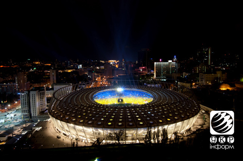 НСК Олімпійський з висоти пташиного польоту під час урочистої церемонії відкриття. 2011 рік НСК Олімпійський: 90 років історії. Фоторепортаж