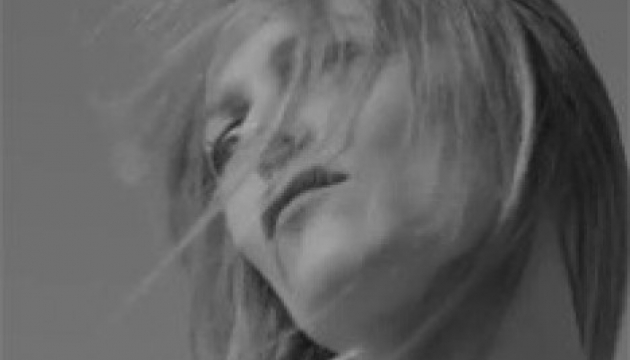 Ванесса Параді випустила перший кліп після розлучення з Джонні Деппом. Відео