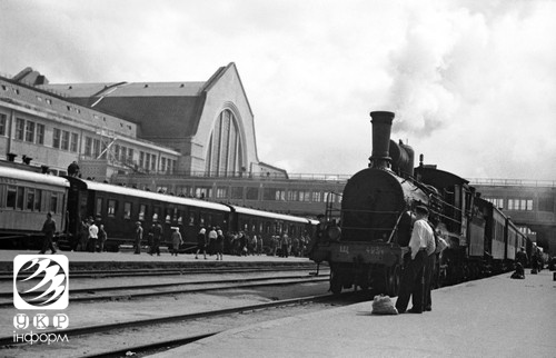 З нього розпочинається Київ для приїжджих. Фоторепортаж