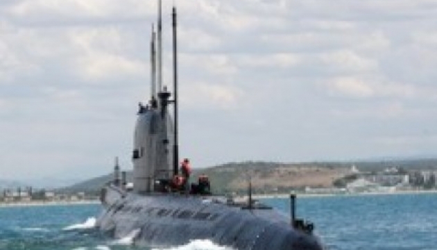 Перший дизель-електричний підводний човен для ЧФ Росії спущено на воду