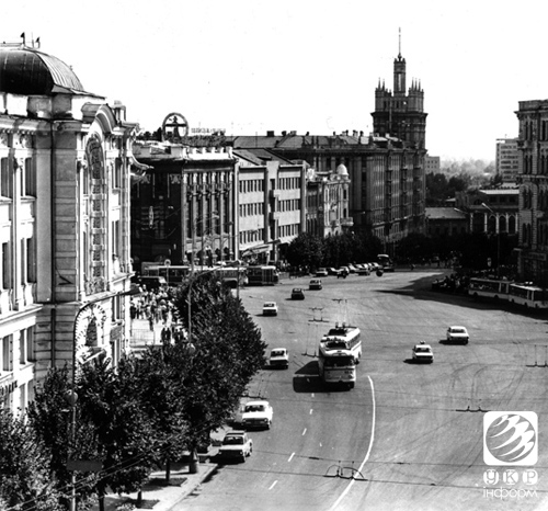 Свято ялинки в СРСР вперше відбулося у Харкові. Фоторепортаж