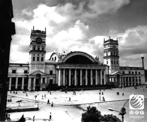 Свято ялинки в СРСР вперше відбулося у Харкові. Фоторепортаж