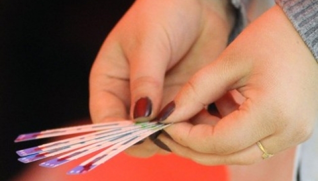 Щорічний тест на ВІЛ повинен стати звичкою - Фонд AHF