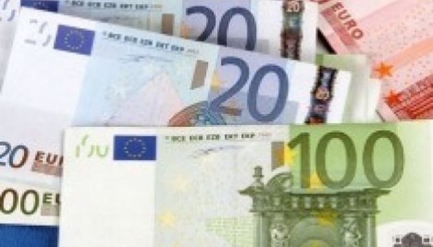 EIB approves EUR 668M immediate financial support to Ukraine