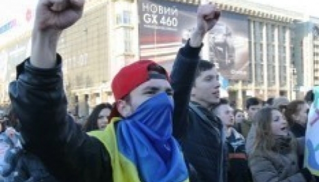 Керівники Нацфілармонії і консерваторії просять у Захарченка захисту від мітингувальників