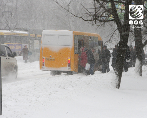 Dnipropetrovsk Zasipaye Snigom Fotoreportazh