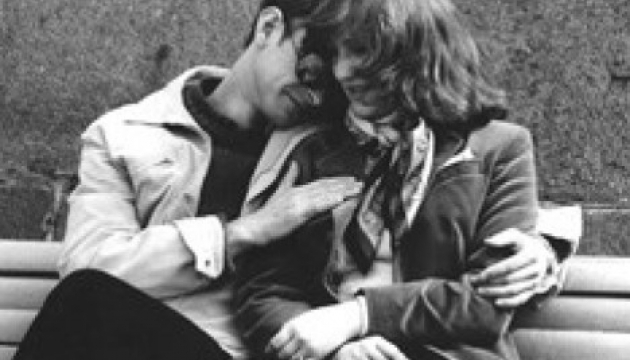 Кохання – офіційно визнане психічне захворювання. Фото з архіву