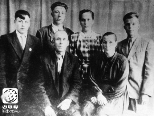  Перший у космосі: 80 років з дня народження Гагаріна. Фото