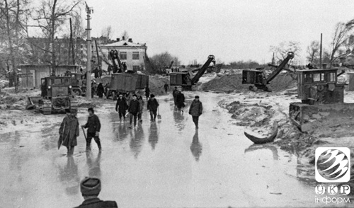 Жахлива катастрофа, названа чорним понеділком. Фото