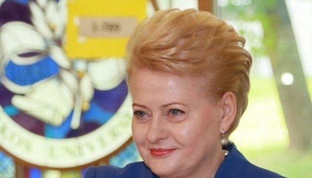 Dalia Grybauskaite se rendra à Kharkiv pour rencontrer Petro Porochenko