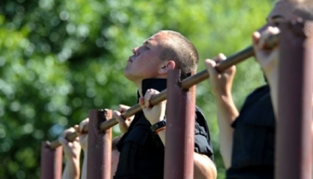 Аваков розповів, скільки чоловік пішли в спецпідрозділи при МВС