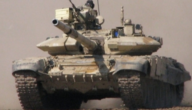 Терористи закинули в Донецьк два російські танки