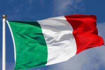 Zelensky: Italia apoya a Ucrania tanto políticamente como con las armas