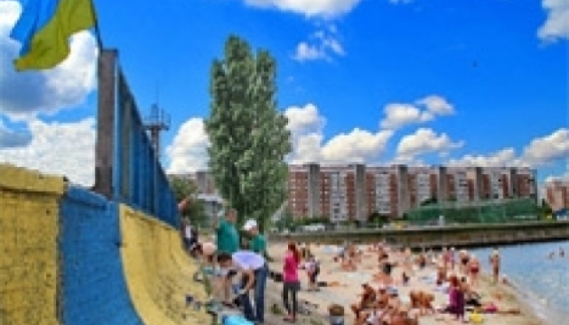 Міцніє хвиля патріотичних арт-інсталяцій