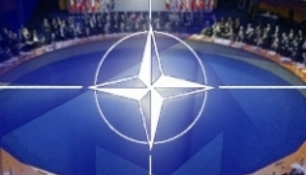 У НАТО пообіцяли нову дієву допомогу Україні - Долгов