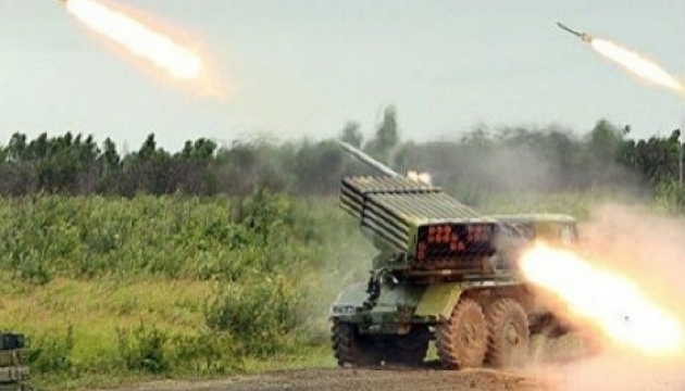 Militants shell Ukrainian army positions ten times after ceasefire