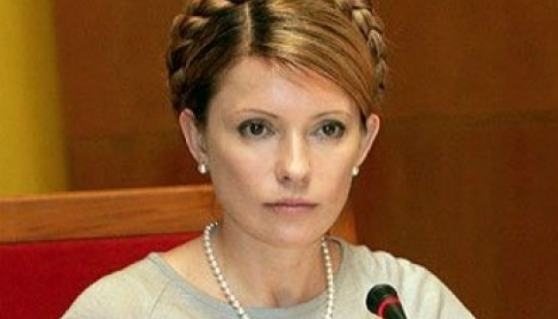 Timoschenko glaubt, Friedensvereinbarungen kommen Putin sehr gelegen