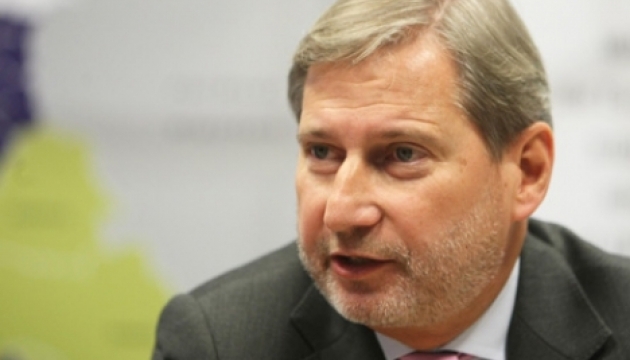 Eurocomisario Hahn anuncia  sobre 50 millones de euros de ayuda a Ucrania