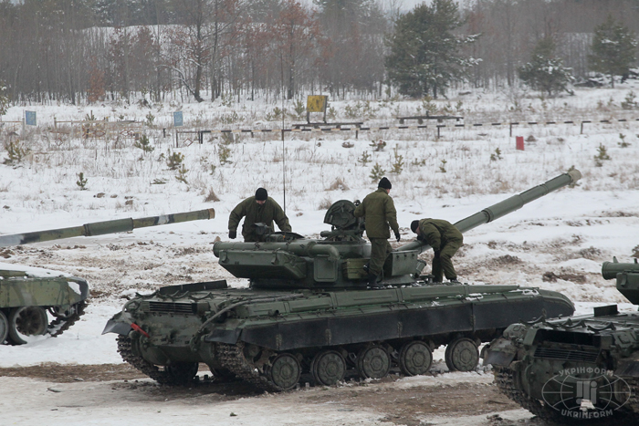 На танковій директрисі на території навчального центру 