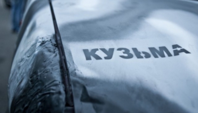 В АТО відправився джип, який бійцям встиг купити Кузьма Скрябін. Фото