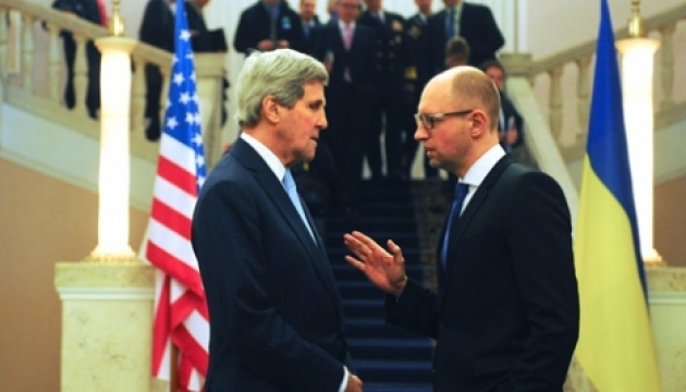 Яценюк пропонує мирні переговори в 