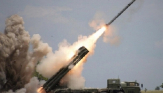 Генштаб: Ворог обстріляв Артемівськ ракетами великої дальності, троє загиблих