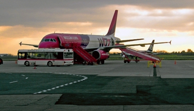 Wizz Air йде з України