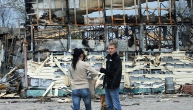 Бойовики стріляють із 122-мм артилерії попри свята