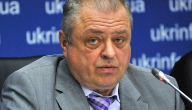 Голова Держатомрегулювання Сергій Божко презентує доповідь про стан ядерної та радіаційної безпеки в Україні у 2014 році