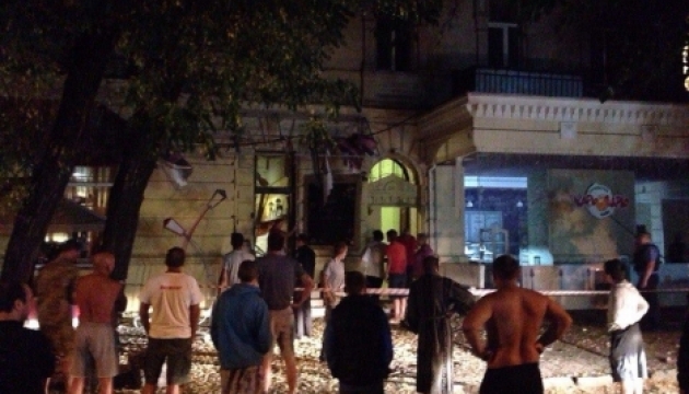 Anschlag in Odessa: Bombe explodiert in Restaurant. Bilder