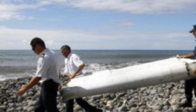 Прокурор Парижа: Уламок літака на Реюньоні точно від MH370