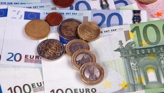 Мінімальні зарплати в ЄС: від €235 у Болгарії до €2000 у Люксембурзі