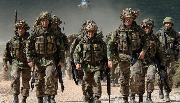 Comienzan en Hungría ejercicios militares de la OTAN con participación de Ucrania