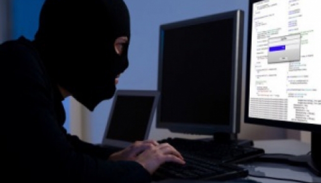 Російському хакеру загрожує 30 років за найбільшу в США кібератаку
