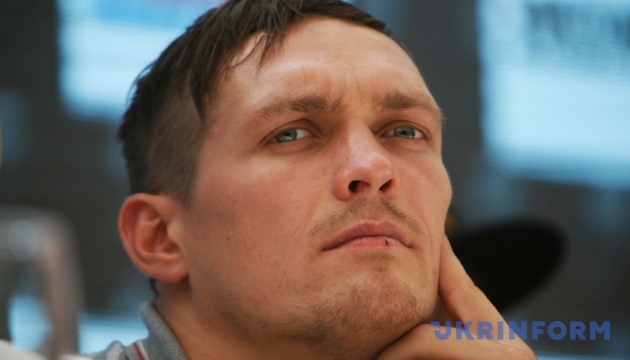 Український боксер Усик очолив рейтинг WBO