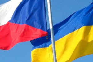 Чехія, Латвія та Естонія поки не готуються відкликати співробітників посольств з України