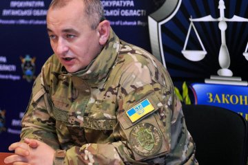 Двом екс-податківцям у бігах заочно оголосили про підозру - Матіос