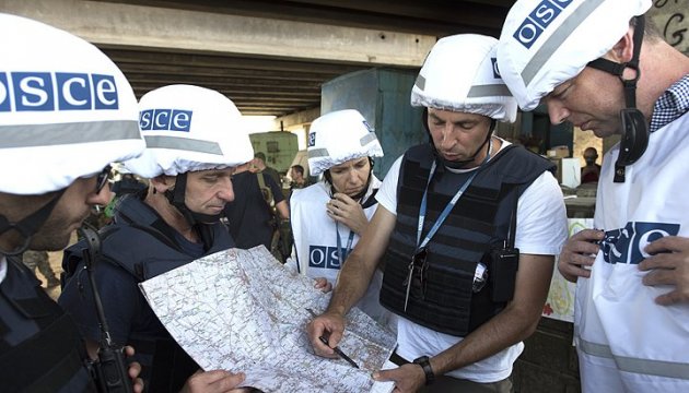 L’OSCE a vu trois colonnes de chars sur le territoire occupé de la région de Louhansk