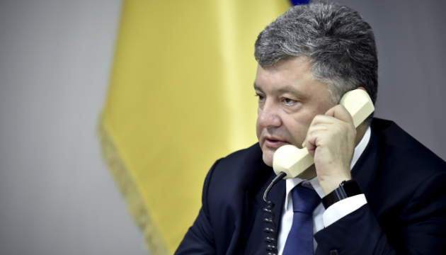 Poroshenko, Biden discuss Russian provocations in Crimea