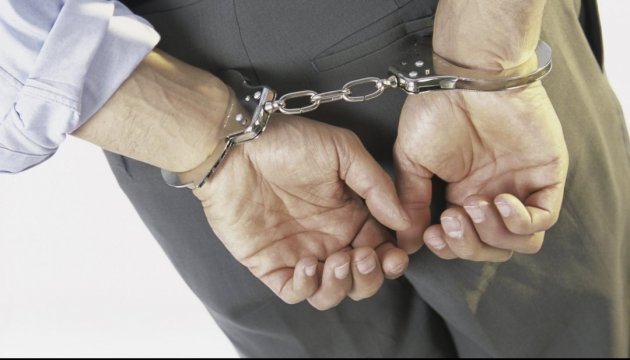 У Бахмуті арештували поліцейського-хабарника
