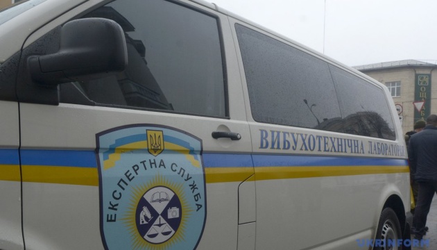 В аеропортах «Київ» та «Бориспіль» шукають вибухівку