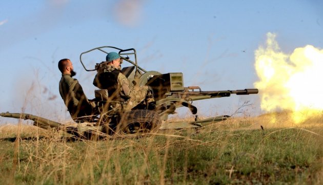 Militants continue to violate ceasefire in Donbas