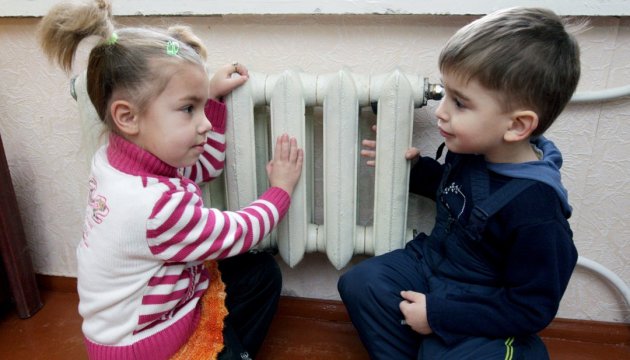 Кличко обіцяє за п’ять днів запустити опалення у дитсадках, школах та лікарнях