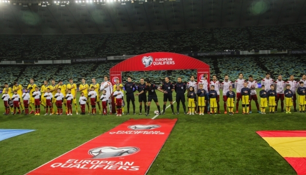Ukraine loses 0-1 to Spain, reaches UEFA EURO 2016 play-offs