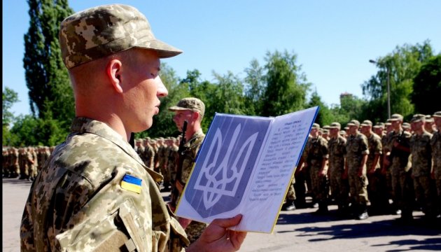 У Міноборони очікують ще тисячу контрактників