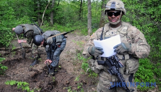 Пентагон розпочав навчання регулярних підрозділів ЗС України